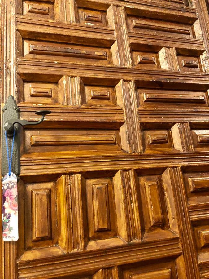 Las 9 Candelas Alojamiento En El Centro De Yecla Exterior foto